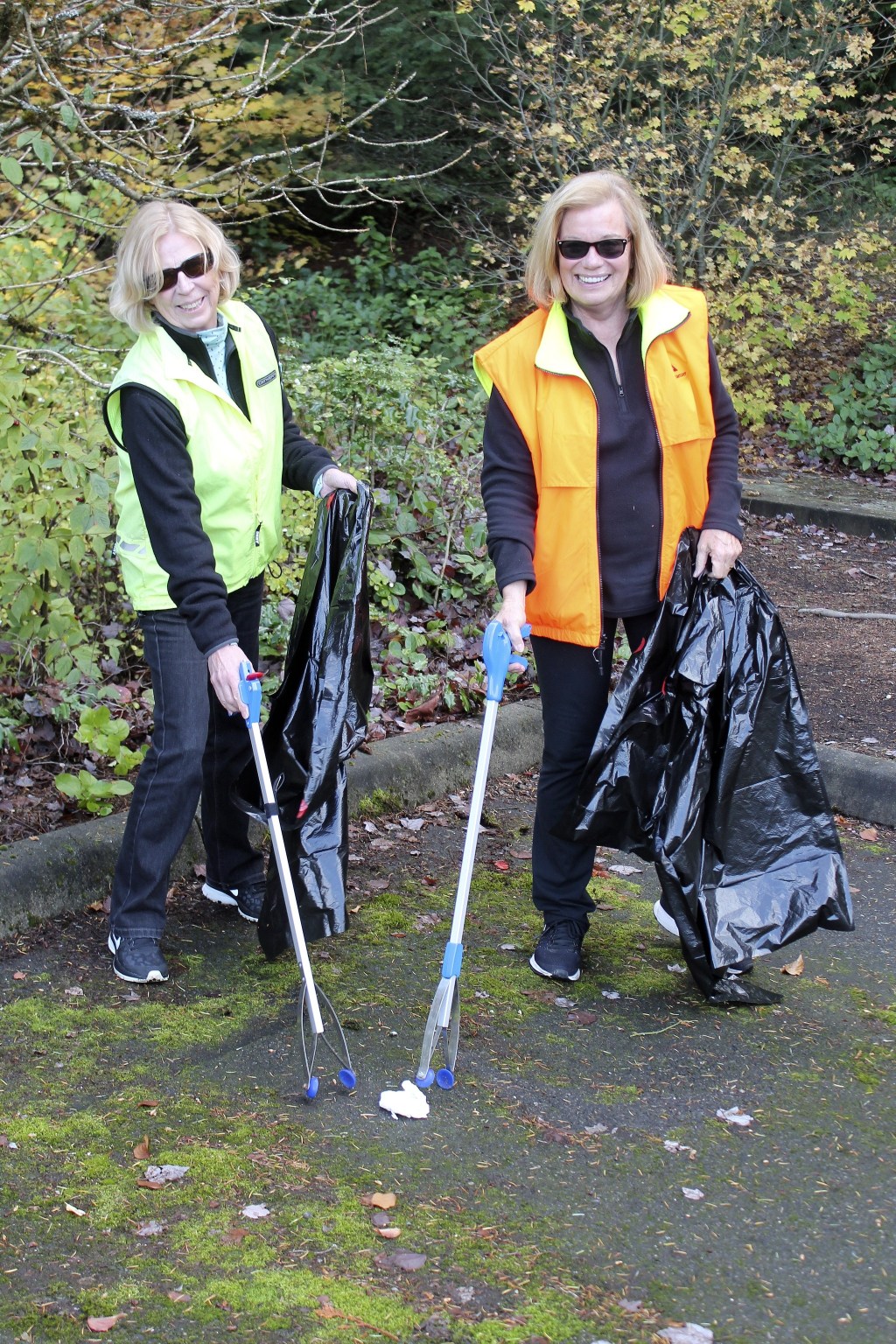 Citizen of the Month: ‘Trashy ladies’ clean up Federal Way neighborhood one bag at a time