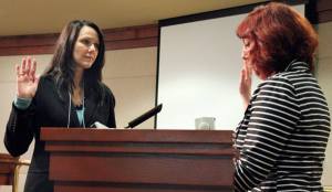 Federal Way City Councilwoman Kelly Maloney to resign seat Dec. 31