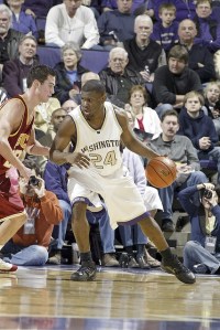 Jamaal Williams during his playing days at the University of Washington. Courtesy of UW Athletics