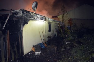 Firefighters investigating cause of Federal Way house fire