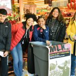 Todd Beamer students collect food at Federal Way stores for MLK drive