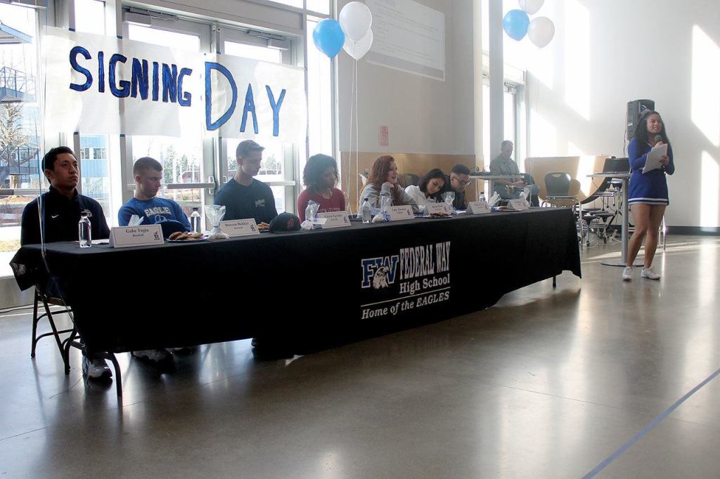 Federal Way rich with college-bound athletes on 2017 Signing Day