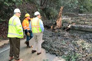 SW Dash Point section damaged by mudslide to remain closed until next week