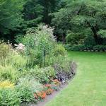 Visitors are encouraged to take unhurried strolls of PowellsWood Garden in Federal Way using a new visitor&rsquo;s guide and interpretive materials on Mother&rsquo;s Day weekend. The garden hours are extended May 13-14 for the annual Mother&rsquo;s Day weekend tea event. Raechel Dawson, the Mirror