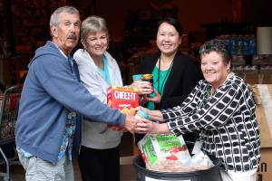 Federal Way organizations feed low-income, homeless students during summer months