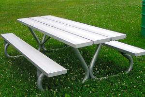 Community invited to meet with District 30 Dems at picnic