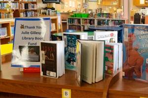 Golf tourney honors former Federal Way school librarian, raises money for books