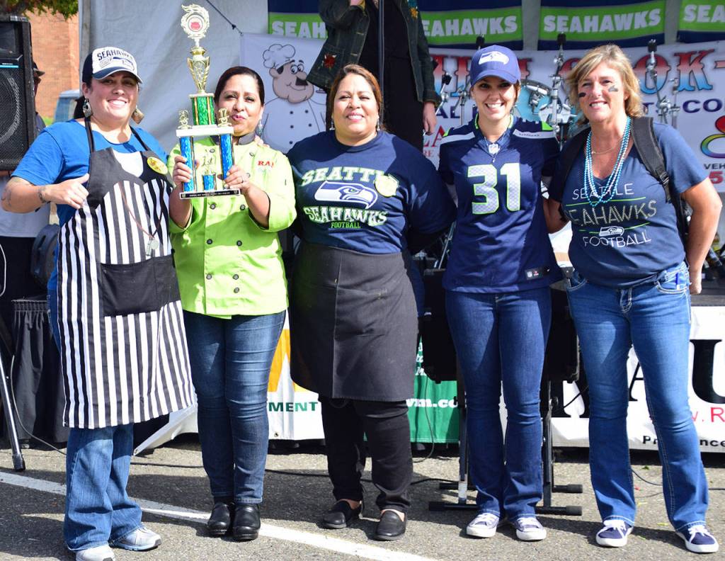 Citizens for Federal Way Schools and The Ram won first place at the Federal Way Farmers Market&rsquo;s Chili Cook-off. Photo courtesy of Bruce Honda