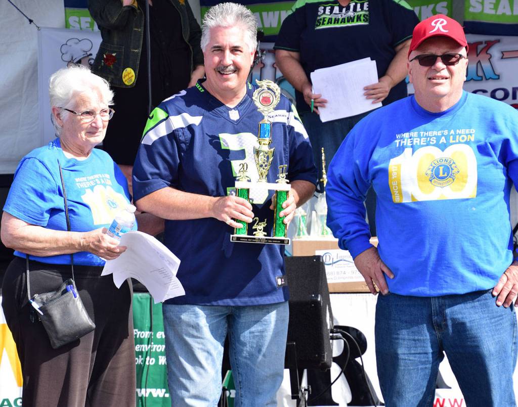 Federal Way Lions Club and Billy McHale&rsquo;s won second place at the Federal Way Farmers Market&rsquo;s Chili Cook-off. Photo courtesy of Bruce Honda