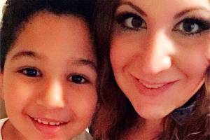 Group grants FW single mom opportunity to complete her degree