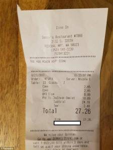 Copy of the receipt posted by Palmer Pellham on Sept. 27, the night he witnessed an incident at Denny&rsquo;s in Federal Way that led to the firing of a waitress and employee. Courtesy photo