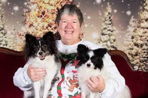 Gamma Delta FW members raise money for cancer research