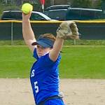 Federal Way softball team undefeated after four games