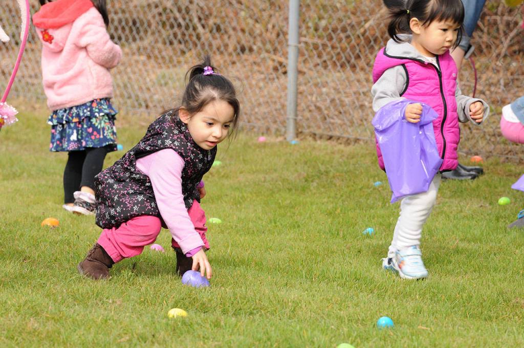 Children hunt for 6,000 eggs at Light of Christ Community Garden