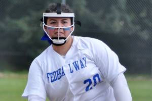 Eagles fall to Hornets