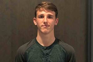 Federal Way Mirror Male Athlete of the Week: Zane Baumgardt