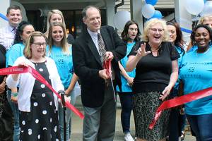 Healing chronic pain: Regenerative medicine clinic opens in Federal Way