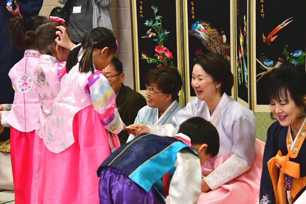 Korean School of Federal Way welcomes Year of the Pig