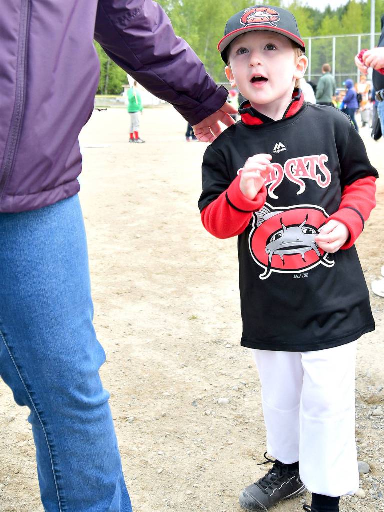 Federal Way National Little League kicks off season with jamboree | Photos