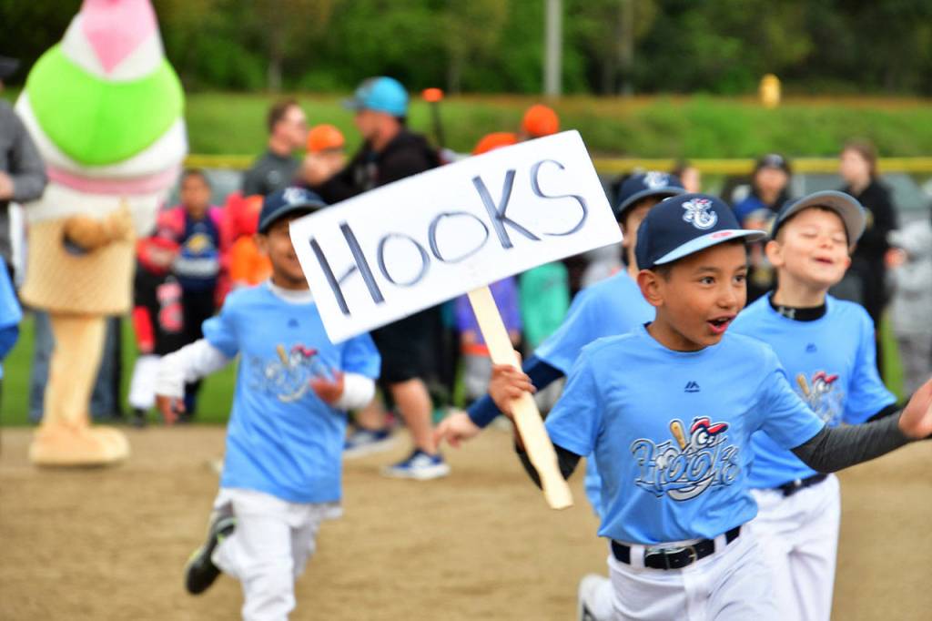 Federal Way National Little League kicks off season with jamboree | Photos