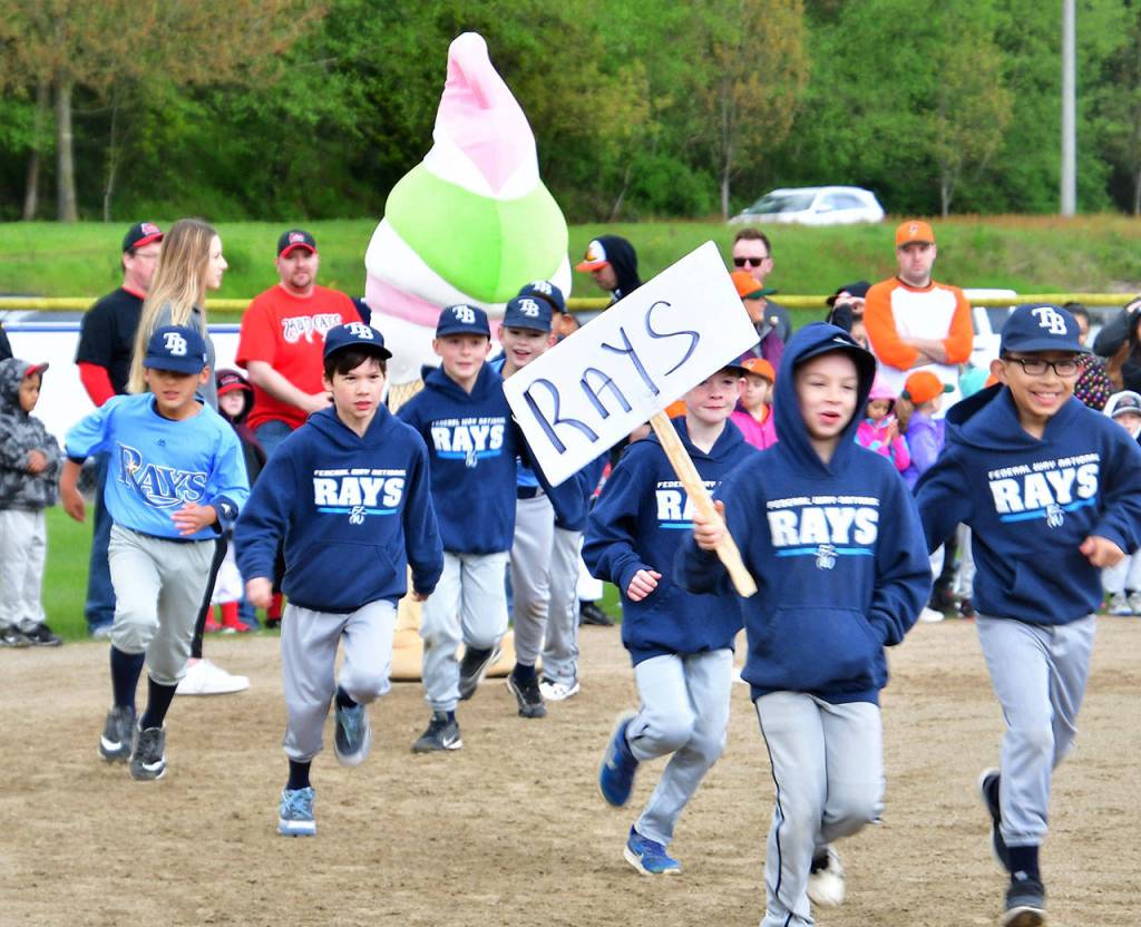 Federal Way National Little League kicks off season with jamboree | Photos