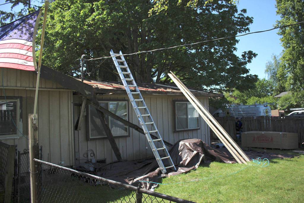 Guardian Roofing began the roof repair on Monday, May 6. Olivia Sullivan/staff photo