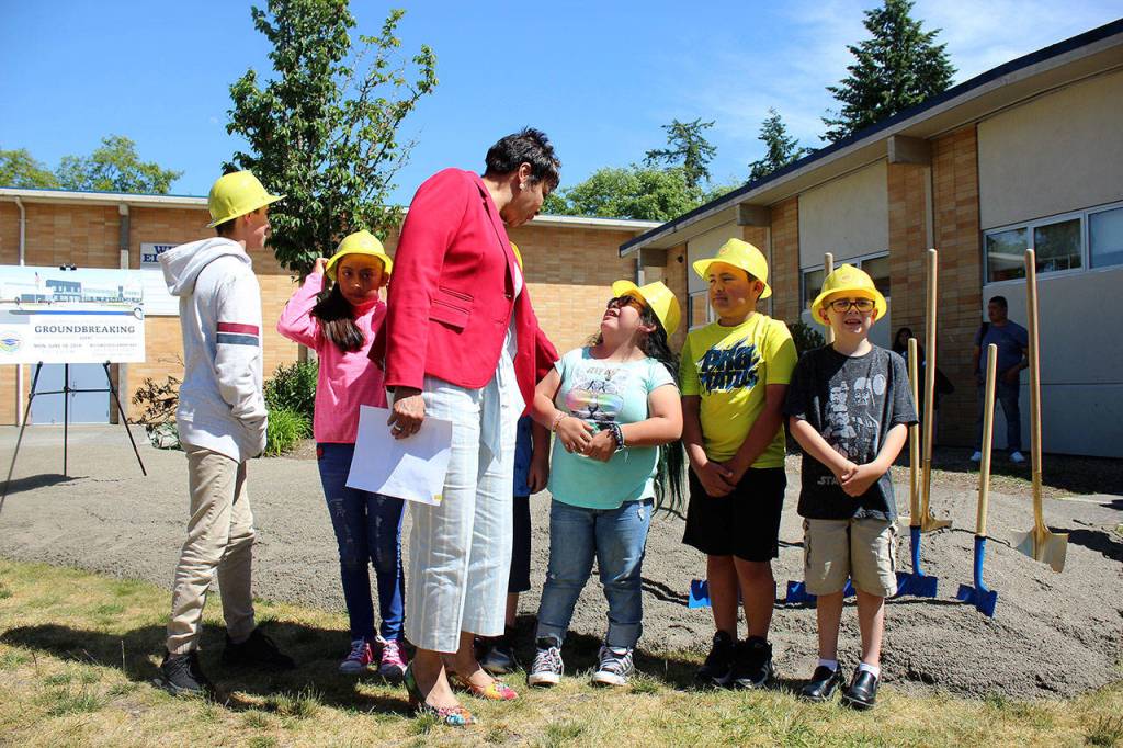 Superintendent Dr. Tammy Campbell speaks with scholars at the Wildwood Elementary groundbreaking ceremony on Monday, June 10. Olivia Sullivan/staff photo