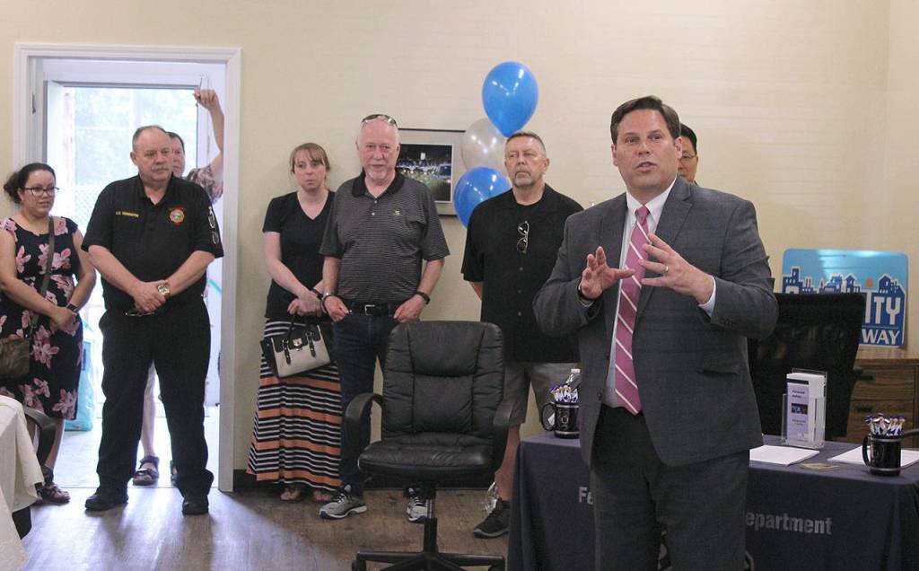 Mayor Jim Ferrell speaks at the Twin Lakes Substation opening. Olivia Sullivan/staff photo