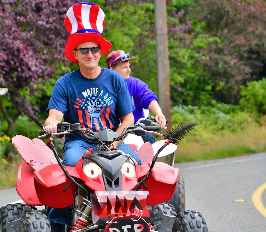 North Lake celebrates July 4 with annual parade in Federal Way | Photos