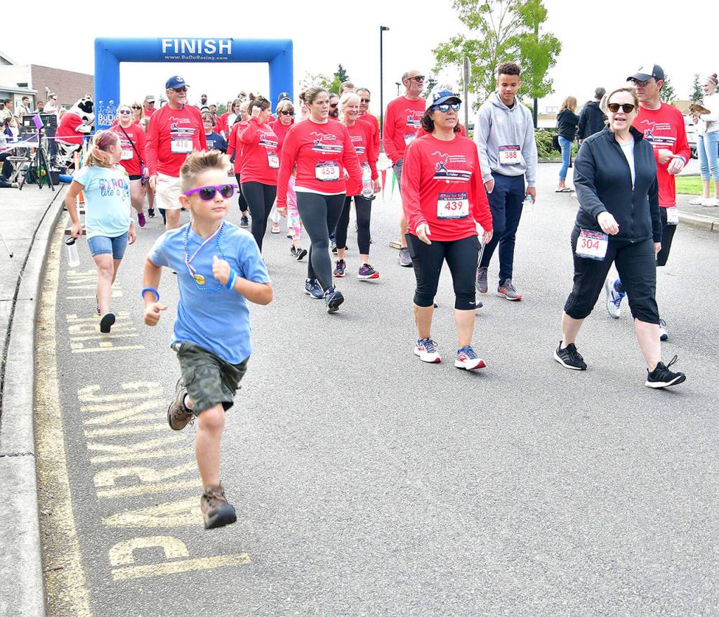 Annual 5k honors locals who died from mesothelioma | Photos