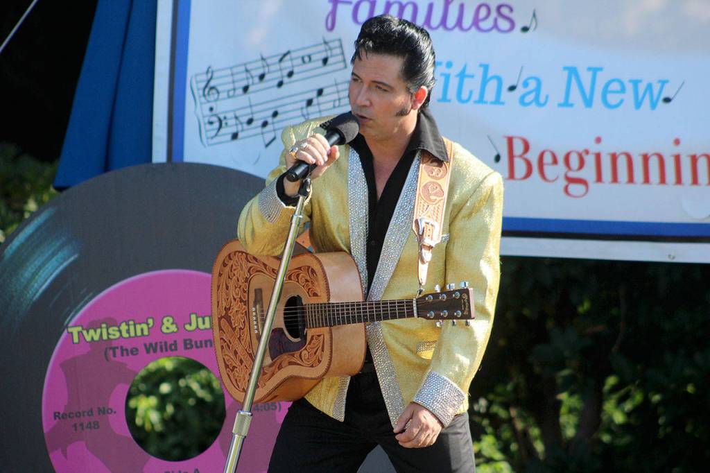 FUSION’s 1950s-themed fundraiser: A swingin’ success