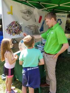 Federal Way student enjoys rewarding Waste Management internship