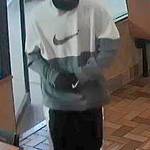 Federal Way police seek help identifying armed robbery suspects