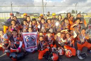 Federal Way Hawks win Northwest Regional Championships, heading to national tournament.