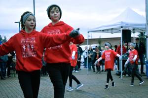 Federal Way lights up the holidays