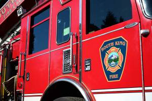 Early morning car fire suspected to be arson, fire officials say