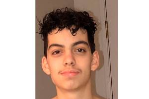 Federal Way Mirror Male Athlete of the Week for Jan. 3: Julian Santana