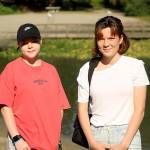 Hometown Heroes: Local students offer to take free senior photos due to pandemic