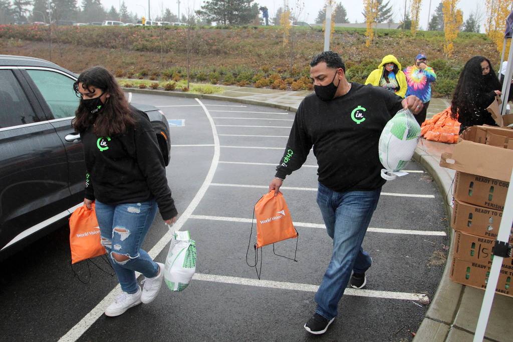 More than 300 families received donations of turkeys, fresh food, PPE and school supplies on Monday, Nov. 23. Olivia Sullivan/the Mirror