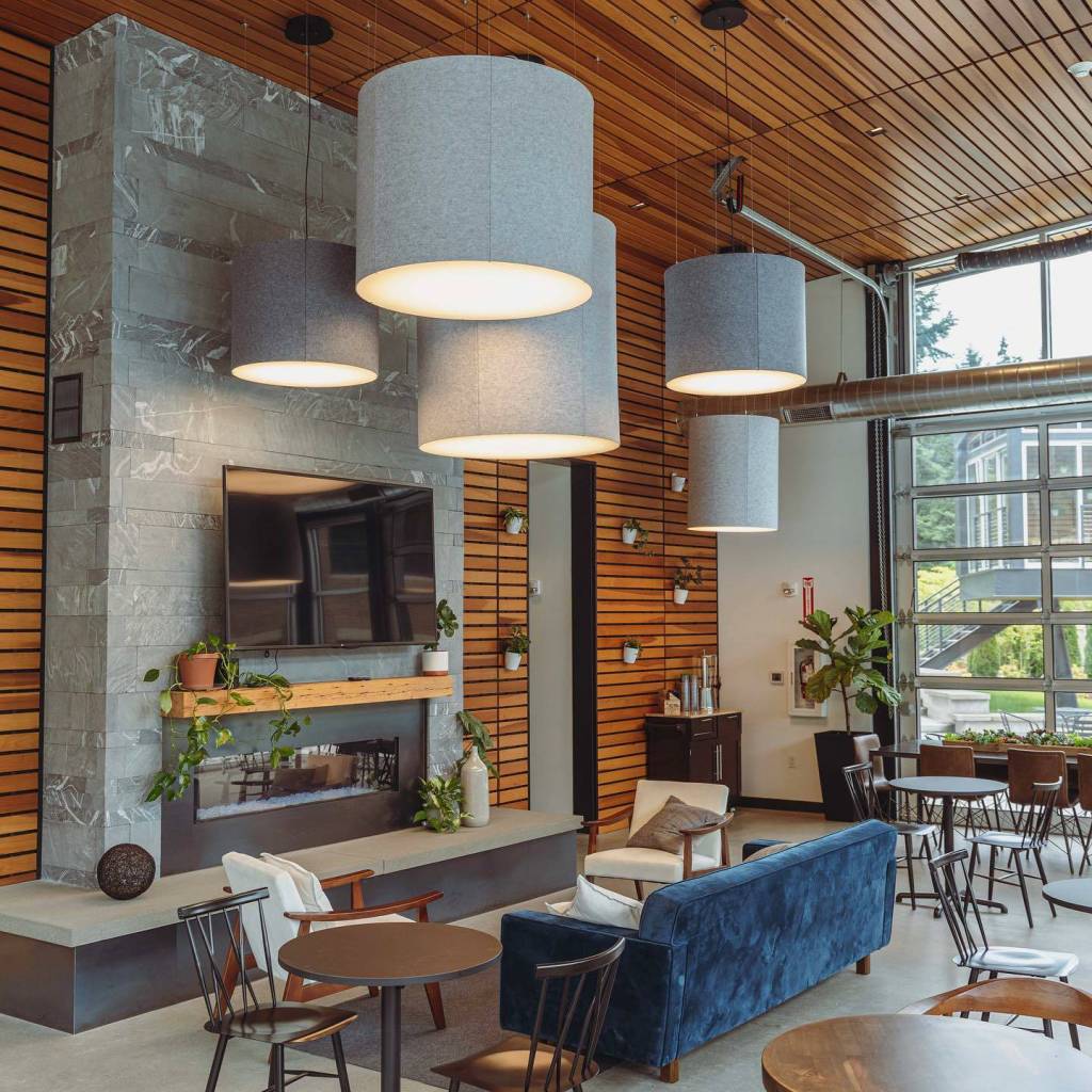 Ebony and Ivory interior. Ebony & Ivory Coffee photos.