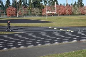 Ben Ray/the Mirror
Community members using the new fresh track at Saghalie Park, 33914 19th Ave. SW.