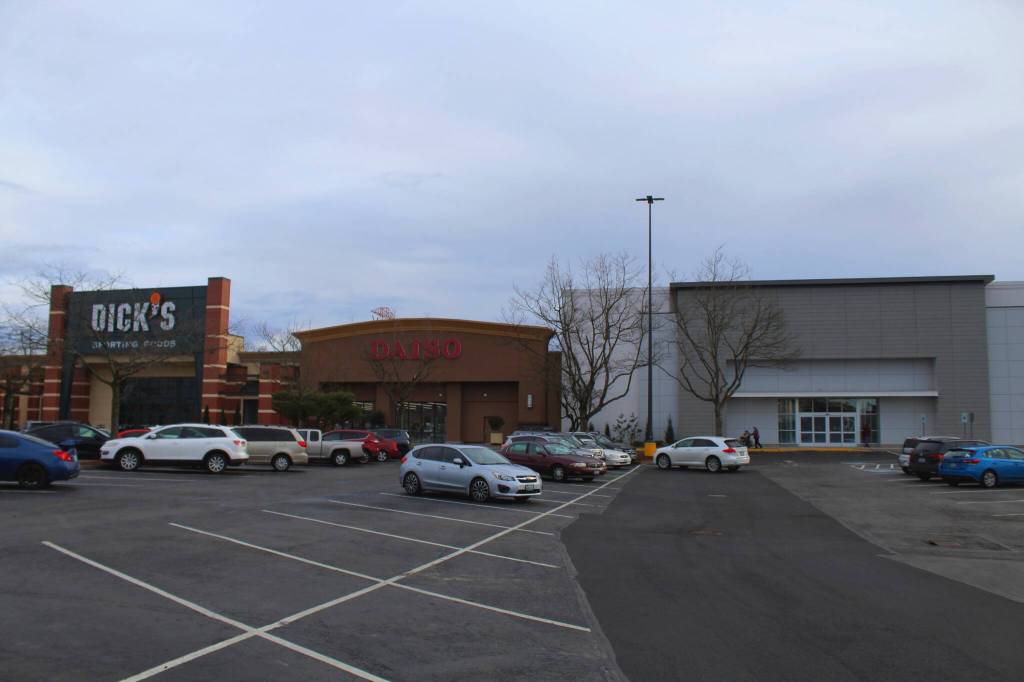 Coming to the currently-empty space between Amazon Fresh and Daiso on the west side of The Commons mall is a Burlington (formerly Burlington Coat Factory) store. Alex Bruell / The Mirror