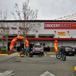 Grocery Outlet takes up a large portion of the former Metropolitan Market in Federal Way. Photo by Bruce Honda.