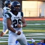 Todd Beamer junior (26) Vowel Sagale gets a huge sack in the fourth quarter. Ben Ray / The Mirror