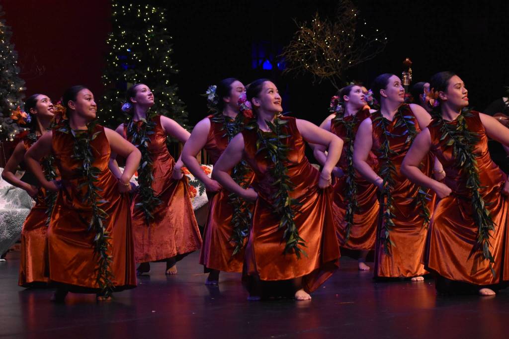 The He Mele No Waimea performed by dancers from the Ke`ala `O Kamailelauli`ili`i Foundation hālau. Photo by community member and photographer @t.g.koz on Instagram