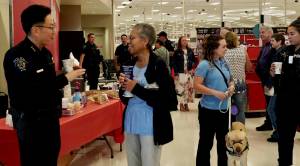 Federal Way police and citizens meet for Coffee with a Cop on May 15 at the Starbucks in Target at The Commons Mall. Photo by Joshua Solorzano/Federal Way Mirror