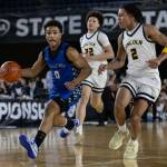 Marcel Jones dribbles the ball for the Eagles. Maria Dorsten Photography