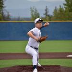Landon Le pitches for Decatur at Auburn Mountainview. Ben Ray / The Mirror