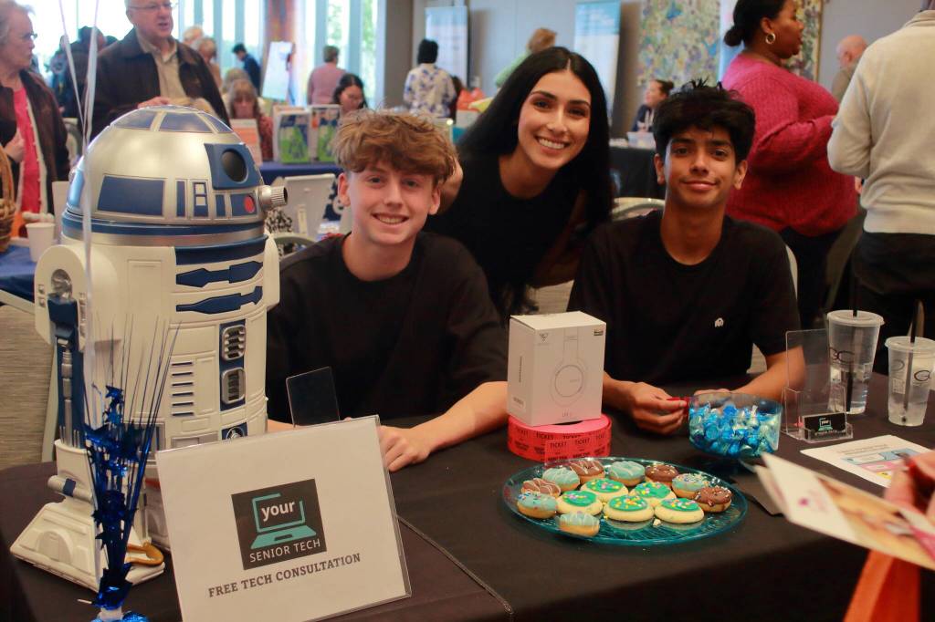 Your Senior Tech is a business run by college and high school students who offer friendly, patient help and education about technology for seniors. Photo by Keelin Everly-Lang / the Mirror