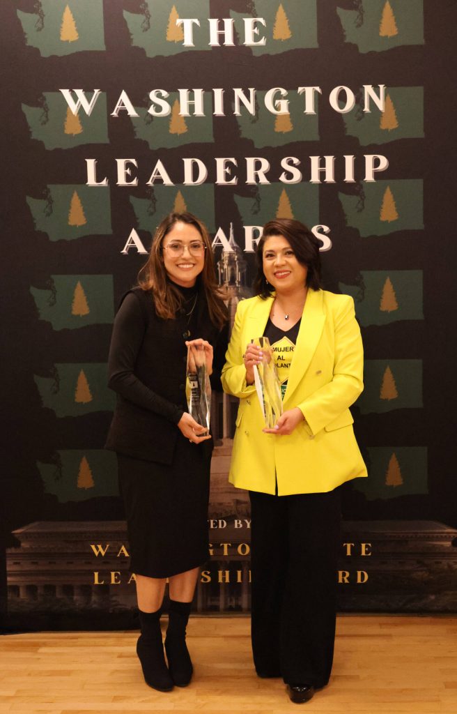 Senator Yasmin Trudeau who received Washingtonian of the Year and Jaqueline Garcia Castillo, founder of Mujer al Volante, the Organization of the Year. Photo courtesy of the Washington State Leadership Board